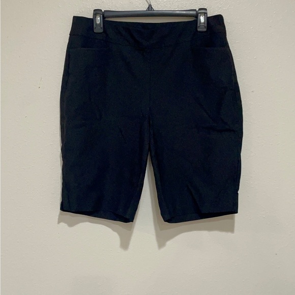 Chico's Elegant Black Women's Bermudas size 10 - Picture 1 of 9